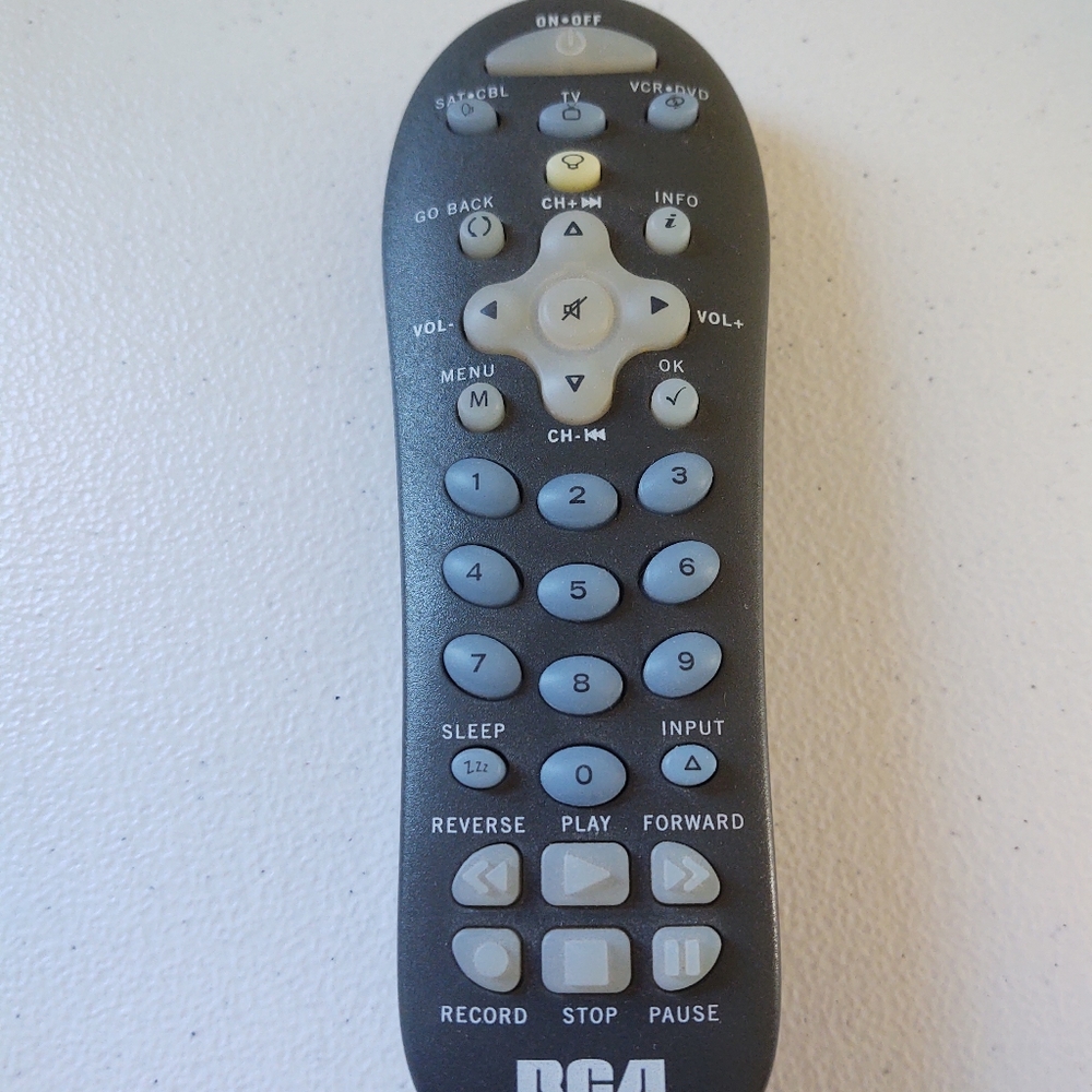 RCA RCR311W UNIVERSAL Remote control